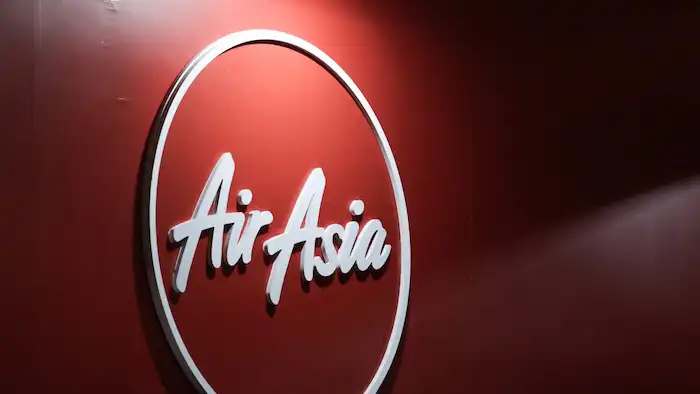 AirAsia's Fernandes refutes financial concerns, points to new growth plans